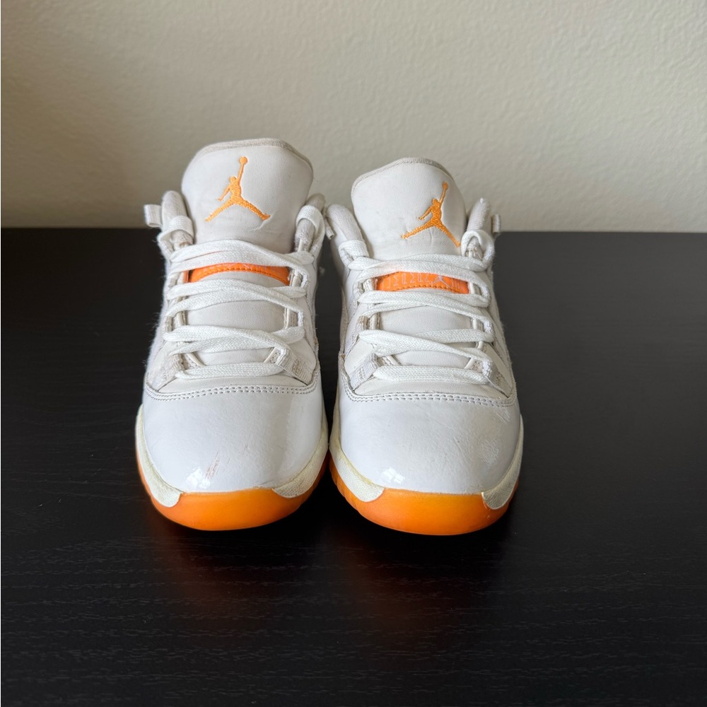 Air Jordan 11 Low Citrus